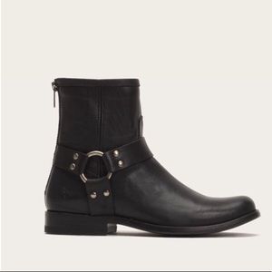 Frye Philip Harness Short Black Boots 6.5